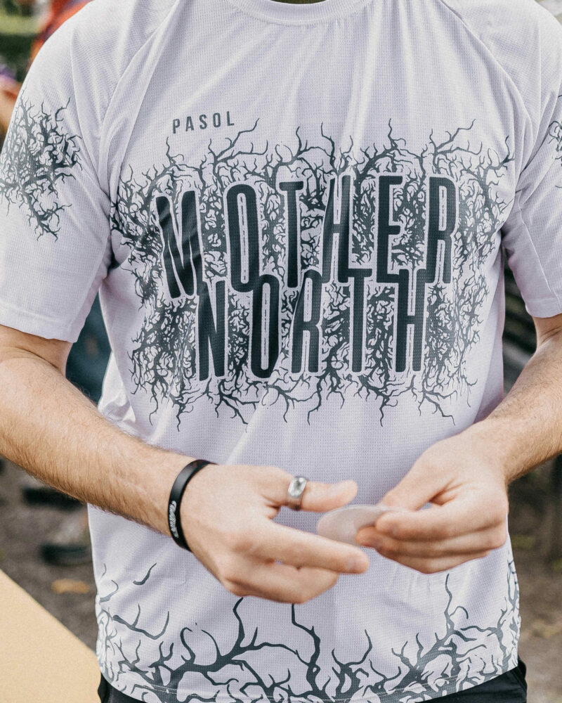T-SHIRT 1107 POLI - PASOL X MOTHER NORTH